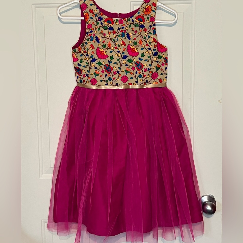 BNWT adorable pink floral dress. unique!!